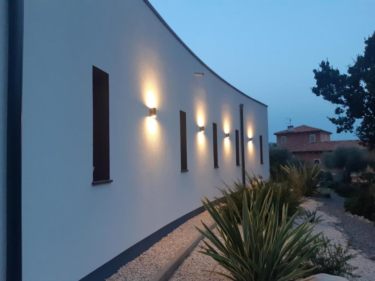 Apartments Bijou With Big Private Garden Near Umag Vilanija Zewnętrze zdjęcie